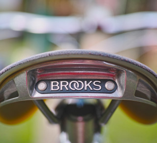 Brooks Cambium 15
